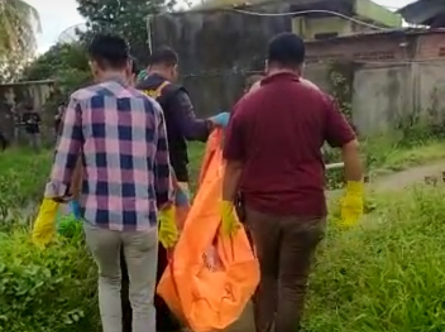 Satu Bulan Menghilang Mayat Mbah Abu Mengapung