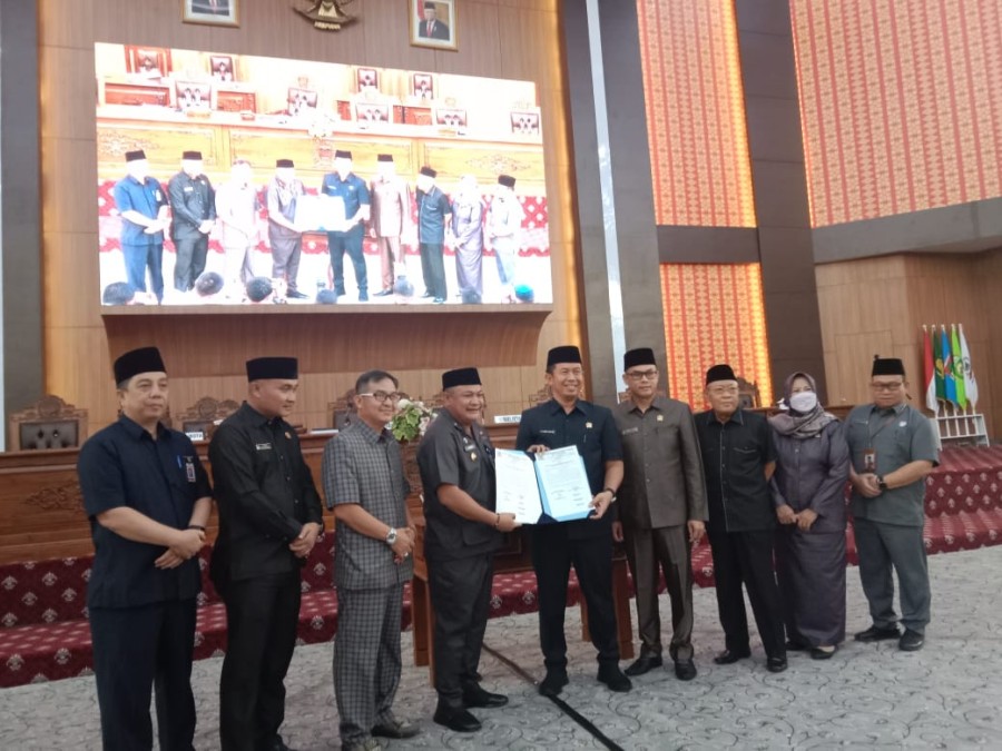 Paripurna DPRD Kota Lubuklinggau Penyampaian LKPJ Walikota Tahun 2023