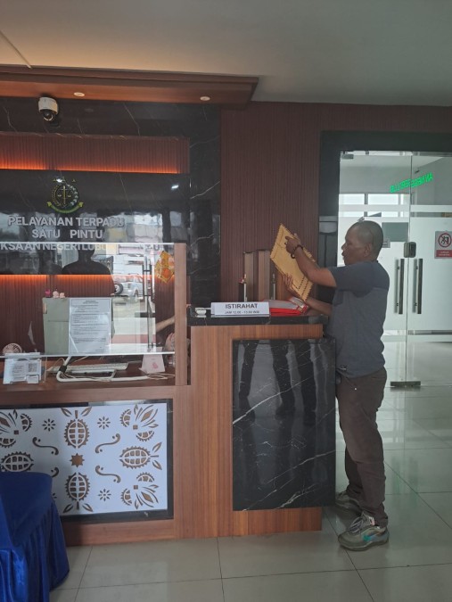Diduga Selewengkan Dana BOS, Empat SMAN Dilaporkan ke Kejaksaan Negeri Lubuklinggau