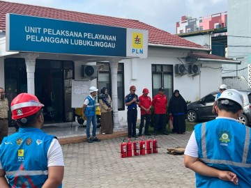 PLN UP3 Lubuklinggau Gelar Apel K3 Nasional 2025, Tekankan Keselamatan Kerja Harga Mati