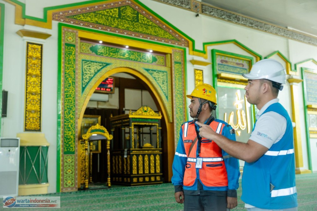 PLN Pastikan Listrik Andal di Masjid-Masjid Utama Palembang Jelang Salat Idul Fitri 1447 H
