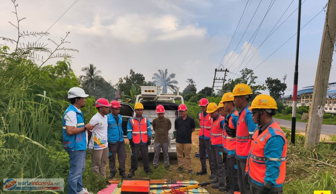 Pasca Idul Fitri, PLN ULP Lubuklinggau Perkuat Keandalan Listrik Lewat Perbaikan Saluran Kabel Tegangan Menengah